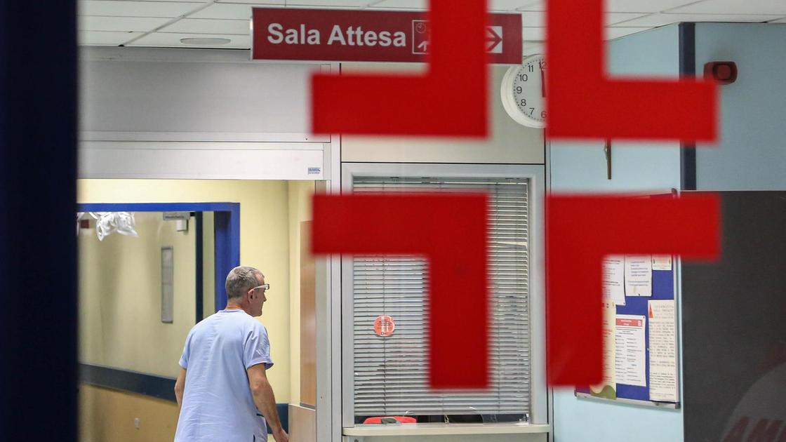 meningite batterica a cisano è fuori pericolo il bimbo di 3 anni che si era sentito male