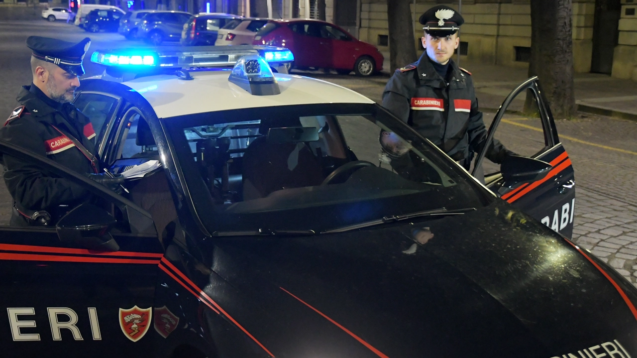 I carabinieri stanno indagando sul furto