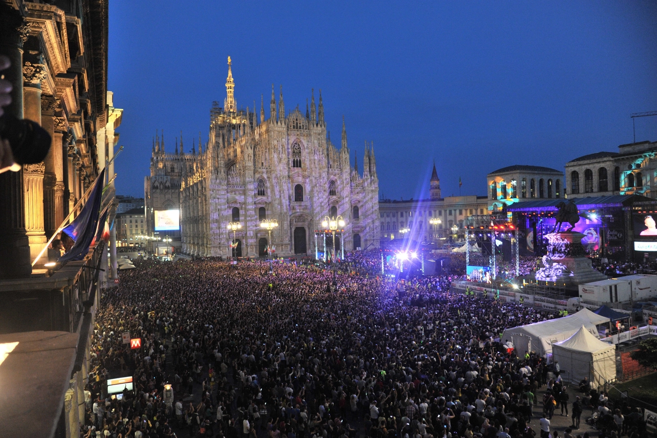 Una recente edizione del concerto di Radio Italia in piazza Duomo a Milano