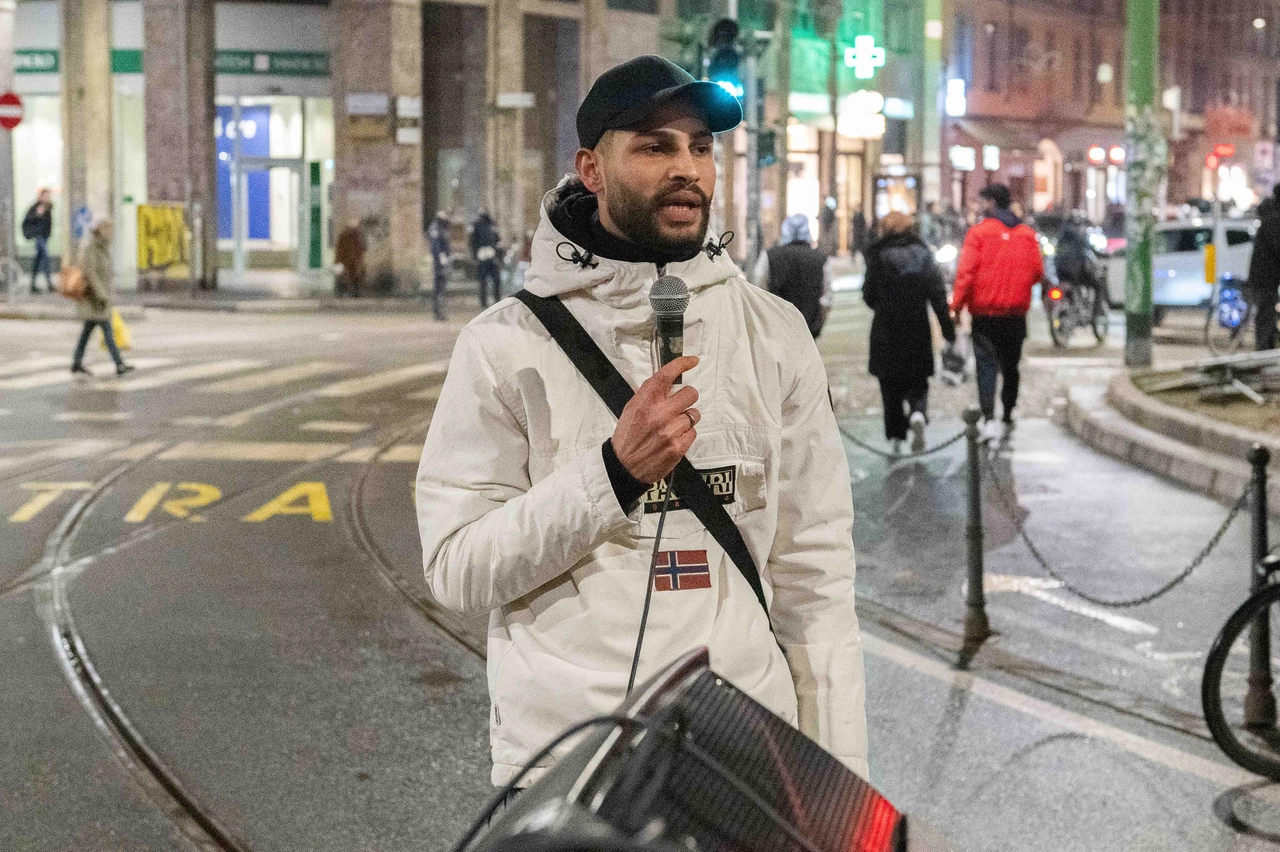 Il fratello di Ramy El Gaml questa sera in piazzale XXIV Maggio