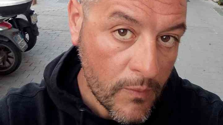 Roberto Comelli, il 42enne ucciso con una coltellata a Provaglio d'Iseo (Foto profilo Instagram)