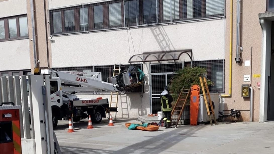 Al processo di Appello è stata annullata la condanna in primo grado a 2 anni e mezzo. Si attendono le motivazioni della decisione. La difesa addebitava l’infortunio alla vittima. Al processo di Appello è stata annullata la condanna in primo grado a 2 anni e mezzo. Si attendono le motivazioni della decisione. La difesa addebitava l’infortunio alla vittima.