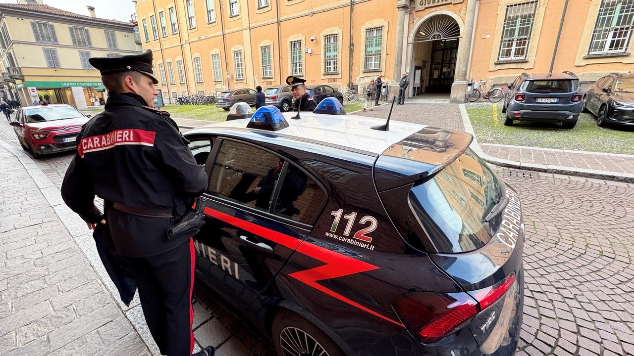 I due sono stati denunciati dai carabinieri I due sono stati denunciati dai carabinieri