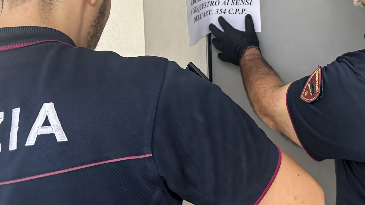 Rimarrà chiuso per le prossime due settimane il bar-ristorante Al Jawahara dopo che il questore di Como, Marco Calì, ha... Rimarrà chiuso per le prossime due settimane il bar-ristorante Al Jawahara dopo che il questore di Como, Marco Calì, ha...