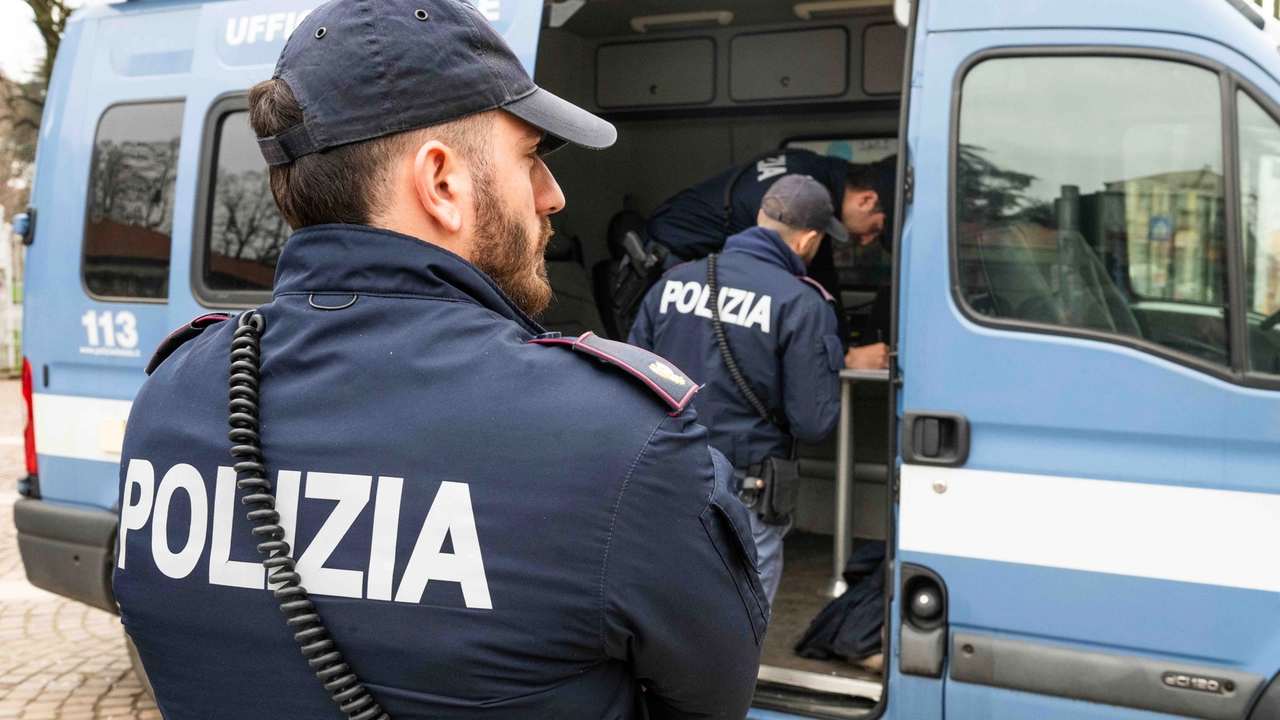 Polizia a Milano Polizia a Milano