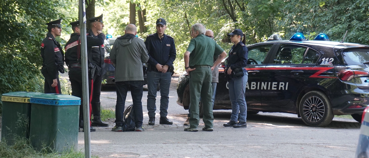 Nella casa del marito di Chamila, uccisa da Emanuele De Maria e ritrovata fra le boscaglie del Parco Nord: “È un uomo distrutto, quell’assassino ha rovinato una famiglia integrata e perbene”