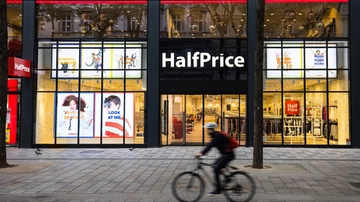 HalfPrice sbarca a Merlata Bloom Milano: primo negozio italiano del brand delle occasioni