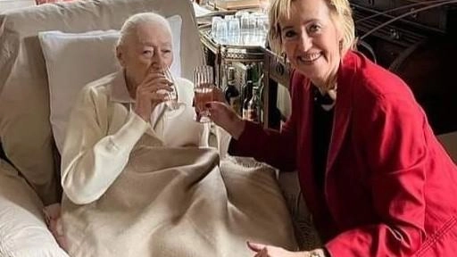 Paola Guida Brichetto Arnaboldi, madre di Letizia Moratti, è venuta a mancare ieri all’età di 101 anni. A darne notizia... Paola Guida Brichetto Arnaboldi, madre di Letizia Moratti, è venuta a mancare ieri all’età di 101 anni. A darne notizia...