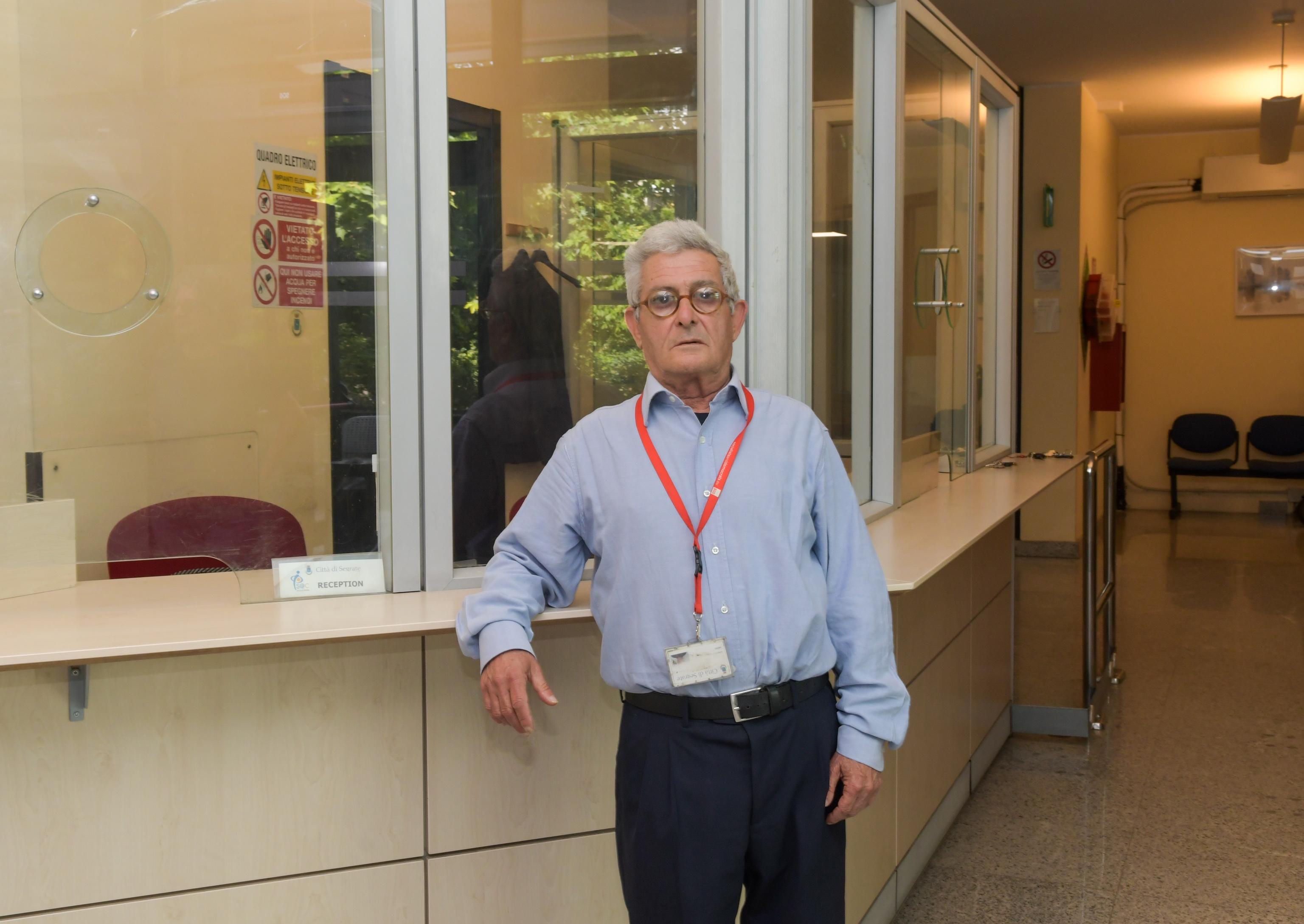 Gabriele Ferrari, il “Tom Ponzi” di Segrate in pensione dopo 43 anni spesi in Municipio: “Io meglio di Google Maps, conosco ogni angolo della città” Gabriele Ferrari, il “Tom Ponzi” di Segrate in pensione dopo 43 anni spesi in Municipio: “Io meglio di Google Maps, conosco ogni angolo della città”