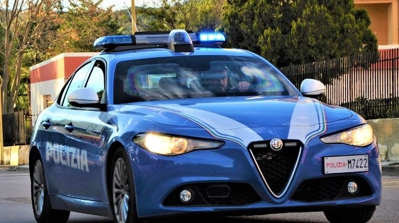 L'uomo è stato arrestato dalla polizia