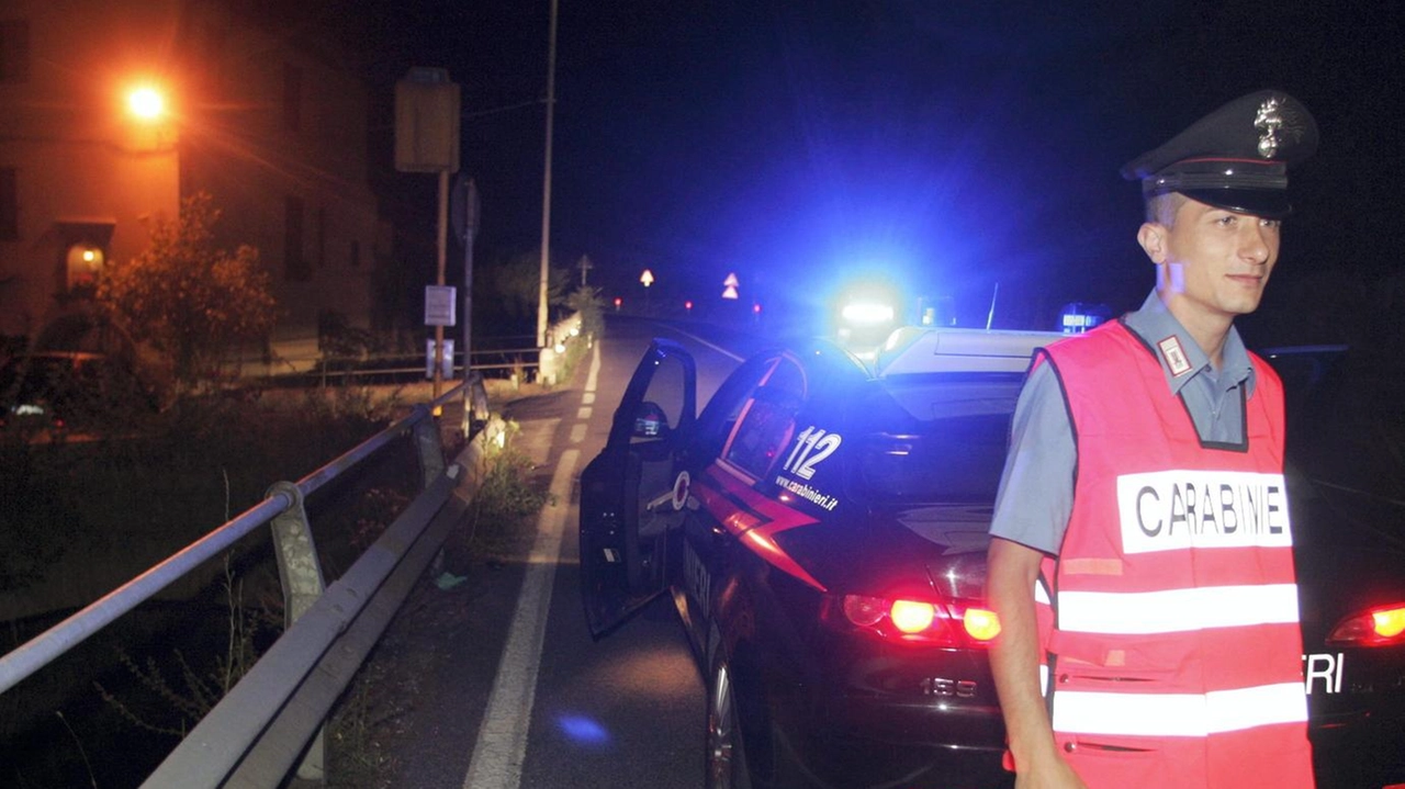 I carabinieri sono intervenuti lungo la Sp1 all’altezza della Schiranna per un investimento che ha coinvolto tre ragazzi I carabinieri sono intervenuti lungo la Sp1 all’altezza della Schiranna per un investimento che ha coinvolto tre ragazzi
