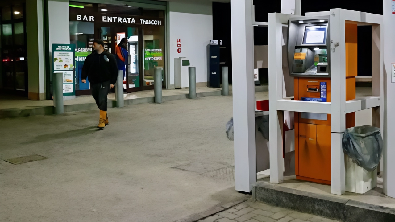Ladri in azione nella notte, ai danni di bar. Nella stessa nottata tra martedì e ieri, a Mortara, ignoti malviventi,... Ladri in azione nella notte, ai danni di bar. Nella stessa nottata tra martedì e ieri, a Mortara, ignoti malviventi,...