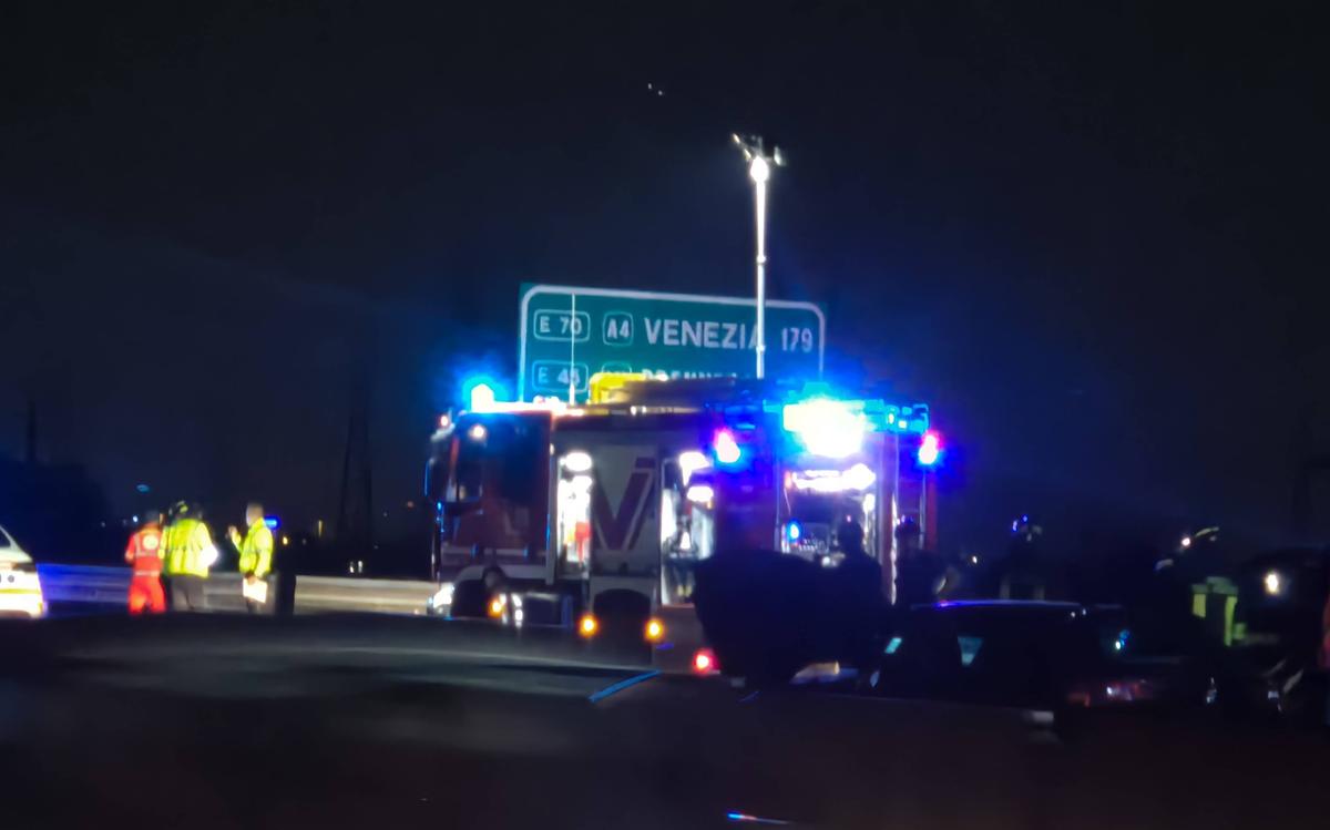 Incidente in Brebemi, Sofia Galante morta a 19 anni: scesa dall’auto dopo un tamponamento, è stata travolta: Incidente in Brebemi, Sofia Galante morta a 19 anni: scesa dall’auto dopo un tamponamento, è stata travolta: