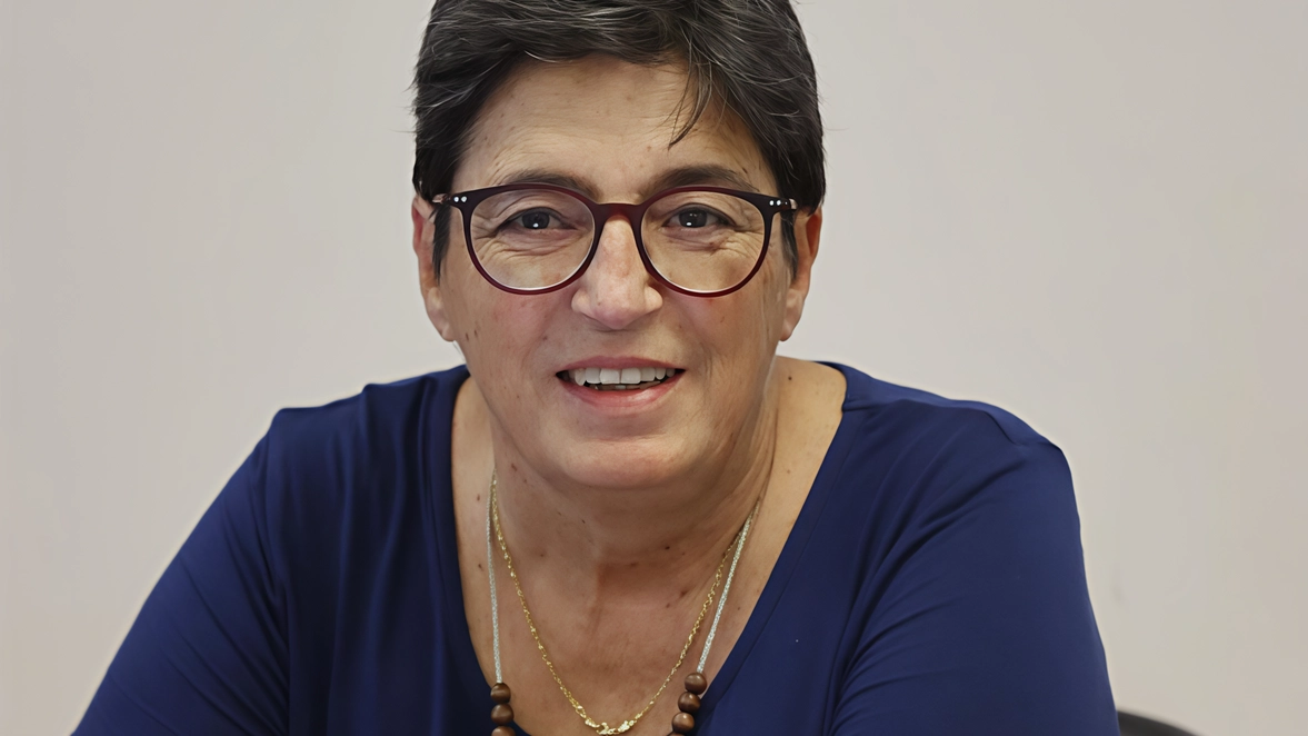 A Cassano d'Adda, la bottega del commercio equosolidale offre un'alternativa alla grande distribuzione, promuovendo acquisti consapevoli e sostenibili. Con 16 anni di attività, si distingue per il rispetto dell'ambiente e dei lavoratori, contrastando il consumismo acritico. A Cassano d'Adda, la bottega del commercio equosolidale offre un'alternativa alla grande distribuzione, promuovendo acquisti consapevoli e sostenibili. Con 16 anni di attività, si distingue per il rispetto dell'ambiente e dei lavoratori, contrastando il consumismo acritico.