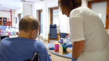 Degente morto per cibo nei polmoni, risarcimento milionario. La Corte d'Appello di Milano condanna istituto di Pavia