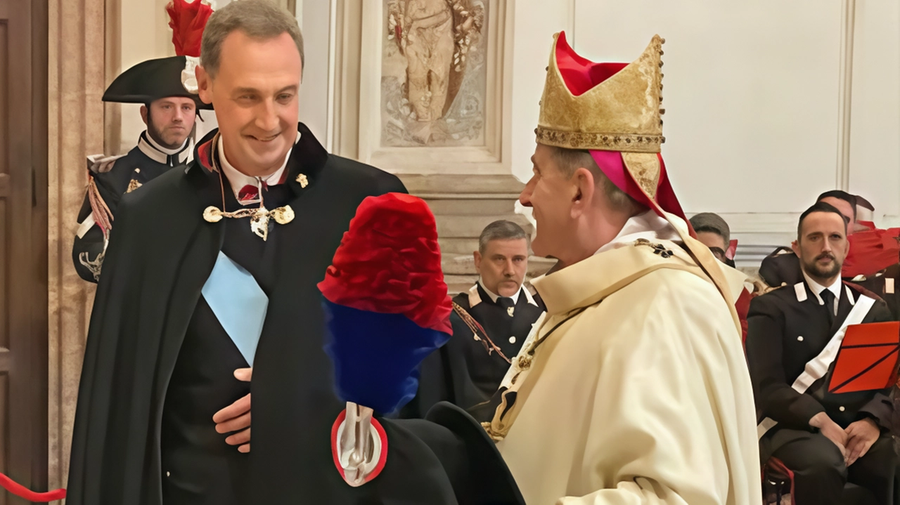I carabinieri celebrano la patrona "Virgo Fidelis" e ricordano la battaglia di Culqualber. Partecipano autorità civili e militari, familiari dei caduti e orfani. I carabinieri celebrano la patrona "Virgo Fidelis" e ricordano la battaglia di Culqualber. Partecipano autorità civili e militari, familiari dei caduti e orfani.