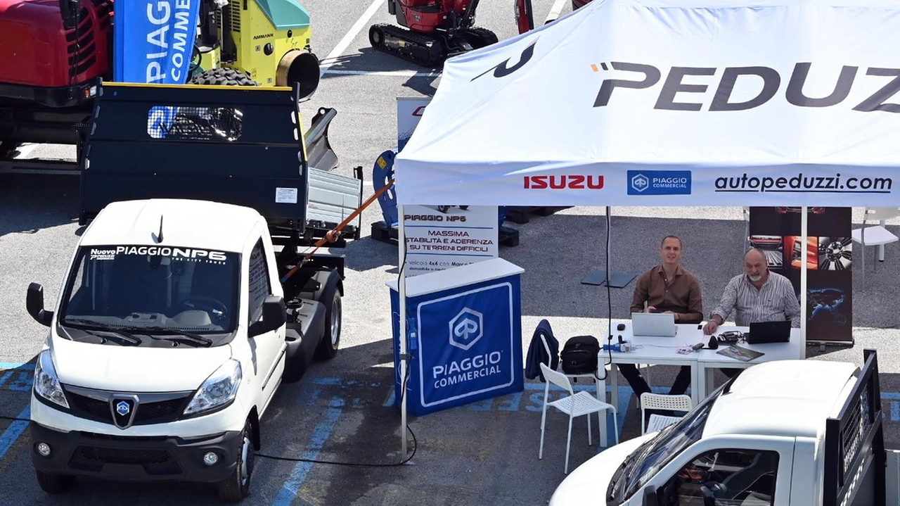 Un programma fittissimo di incontri, convegni e approfondimenti tecnici dedicati al vasto mondo dell’edilizia, protagonista fino a domenica di... Un programma fittissimo di incontri, convegni e approfondimenti tecnici dedicati al vasto mondo dell’edilizia, protagonista fino a domenica di...