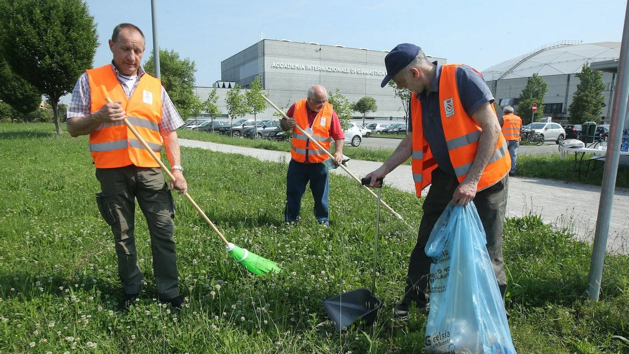A Desio sono stati scoperti circa 150 metri cubi di materiale costituito soprattutto da imballaggi in polistirolo A Desio sono stati scoperti circa 150 metri cubi di materiale costituito soprattutto da imballaggi in polistirolo