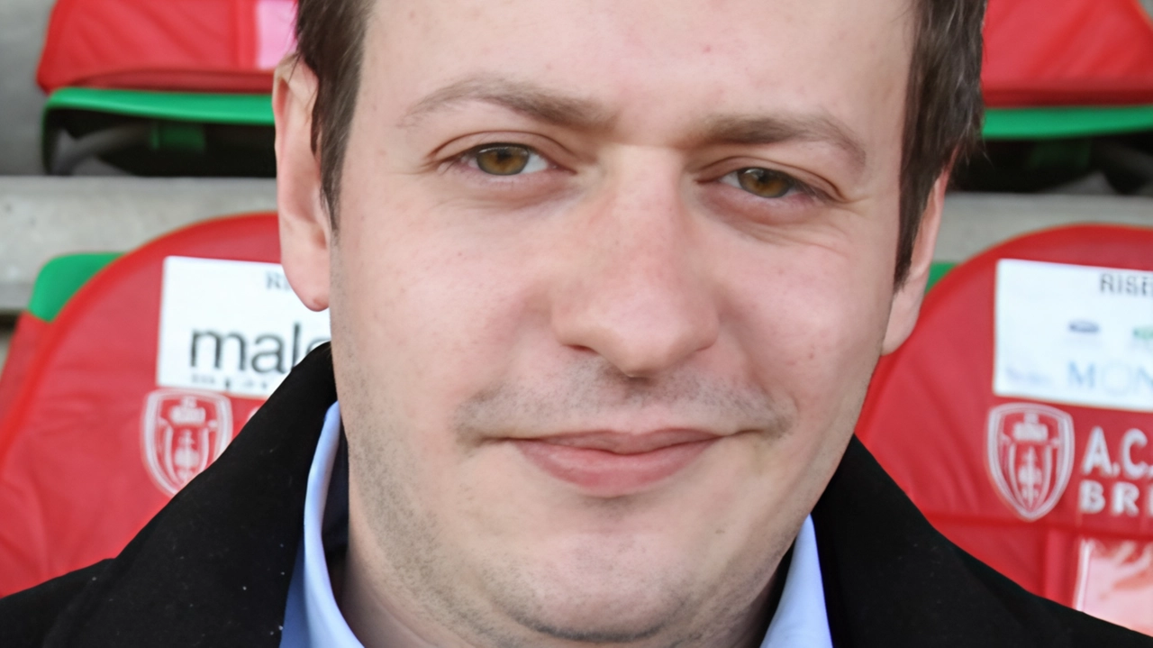 La Procura di Monza ricorre in Cassazione contro l'annullamento del sequestro al editore Davide Erba per bancarotta fraudolenta. Si indaga su indebita compensazione di crediti. Decisione attesa dai giudici del Riesame. La Procura di Monza ricorre in Cassazione contro l'annullamento del sequestro al editore Davide Erba per bancarotta fraudolenta. Si indaga su indebita compensazione di crediti. Decisione attesa dai giudici del Riesame.