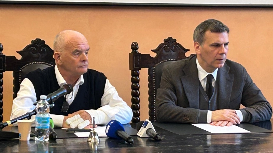 Peppino Fappani e il sindaco Gabriele Gallina Peppino Fappani e il sindaco Gabriele Gallina