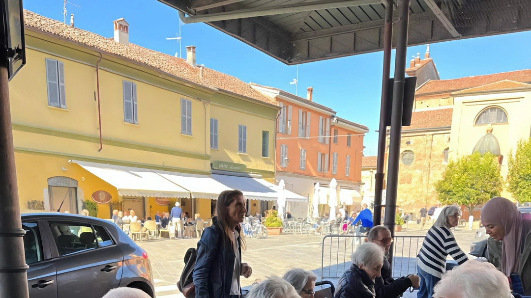 A Codogno si sono svolte le Olimpiadi dei nonni, con la partecipazione di anziani provenienti da diverse strutture assistenziali. L'evento fa parte di un tour dedicato all'invecchiamento attivo, promosso dalla fondazione Opere Pie di Codogno. A Codogno si sono svolte le Olimpiadi dei nonni, con la partecipazione di anziani provenienti da diverse strutture assistenziali. L'evento fa parte di un tour dedicato all'invecchiamento attivo, promosso dalla fondazione Opere Pie di Codogno.