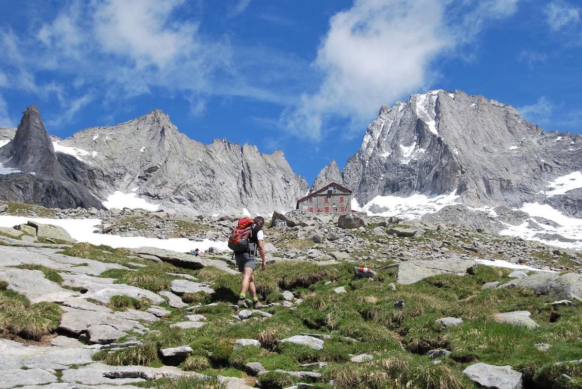 Crisi del turismo? Non in montagna: con il caldo tutti salgono sui rifugi in quota