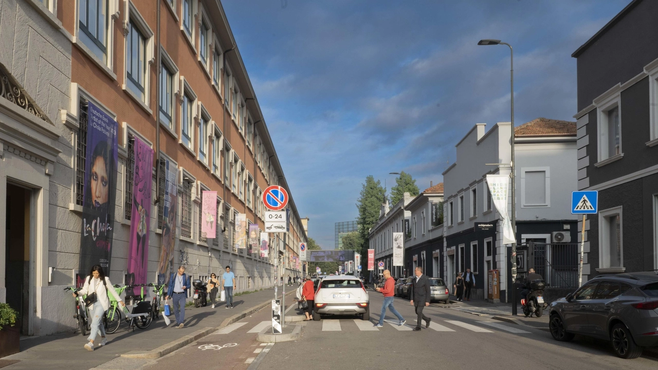 Tortona, da quartiere operaio a polo culturale e del design: trasformazione radicale in 20 anni. Showroom, laboratori e eventi moda. Problemi di sicurezza post Covid. Tortona, da quartiere operaio a polo culturale e del design: trasformazione radicale in 20 anni. Showroom, laboratori e eventi moda. Problemi di sicurezza post Covid.