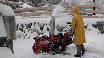 Precipitazioni record e neve fino a 1.200 metri