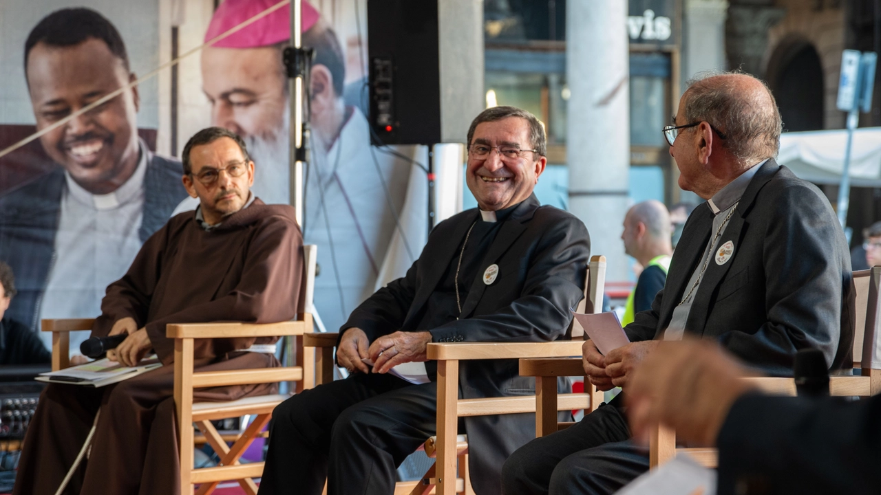 L’evento Pane in Piazza, con Monsignor Mario Delpini, Rami Asakrieh, Padre Mounir Khairallah e fra Angelo Borghini, Milano