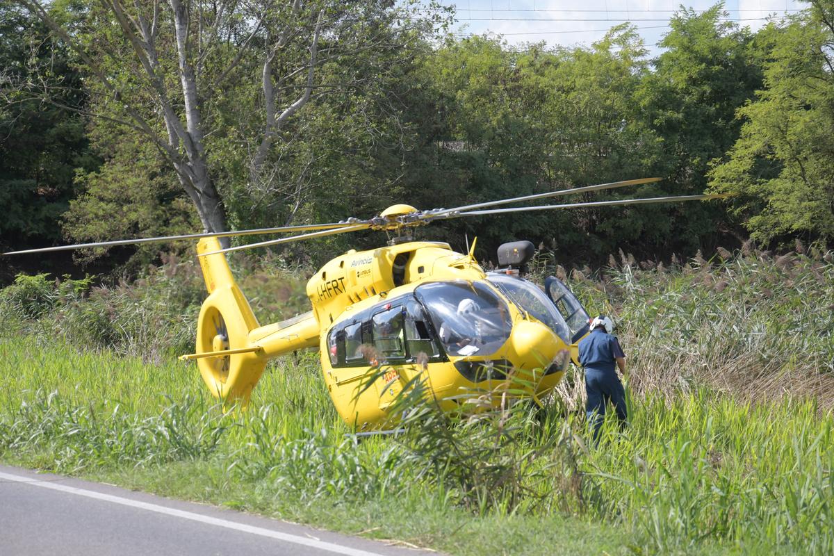 scontro a sannazzaro auto e camper si ribaltano un morto e due feriti