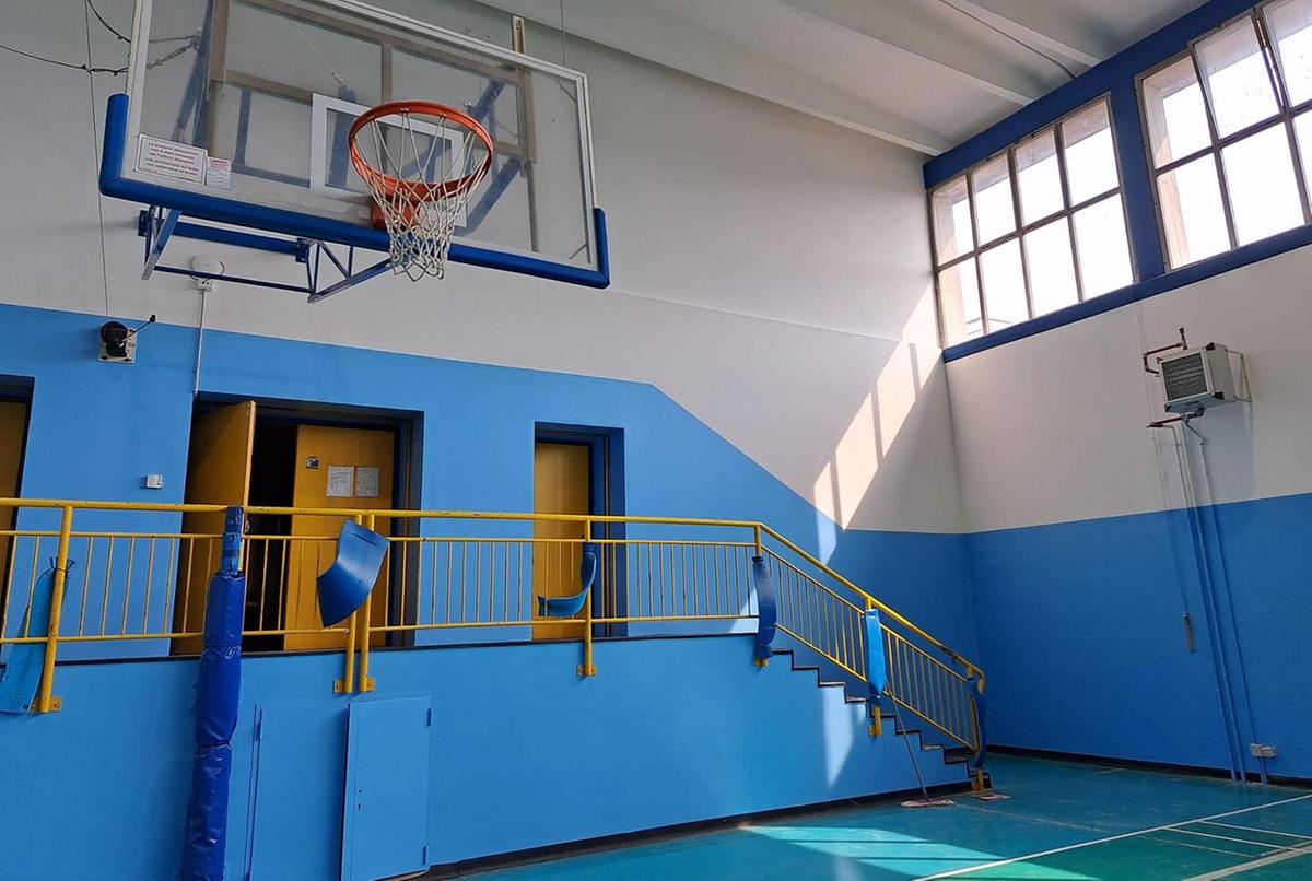 Scuola, verso la prima campanella. Tutto pronto per il ritorno in classe Scuola, verso la prima campanella. Tutto pronto per il ritorno in classe