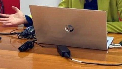 L’assessore Stefania Bonfiglio ha sottolineato che per ora i richiedenti non hanno i permessi per l’attività e che a decidere sarà la Questura