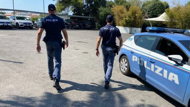 Polizia a Forte dei Marmi