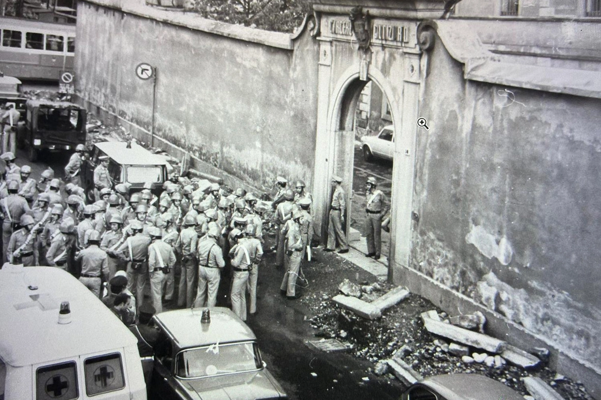 Monza, l'ingresso del vecchio carcere di via Mentana