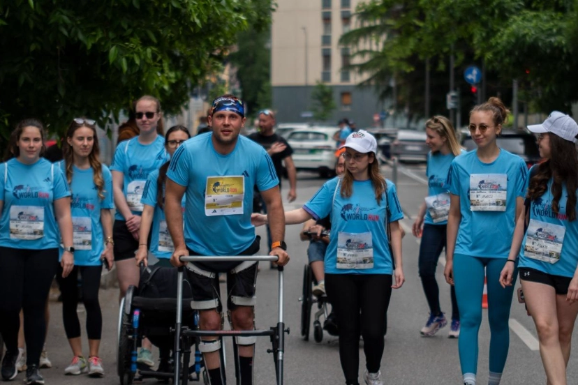 Il paziente 33enne alla Wings For Life World Run dove ha coronato il ritorno alla mobilità