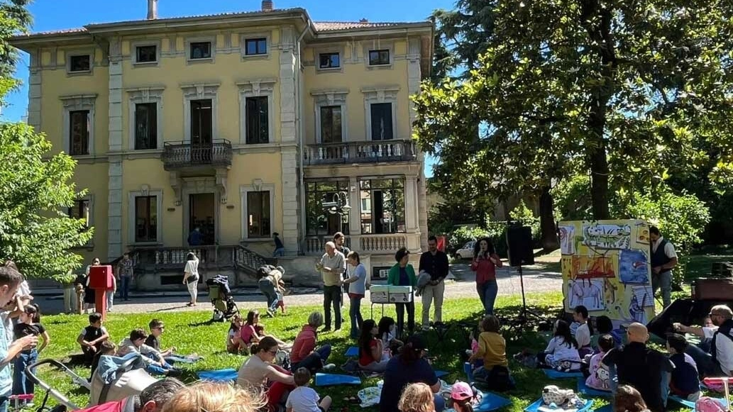 Il parco di Villa Bernocchi sarà interessato da un progetto di rilancio e restyling Il parco di Villa Bernocchi sarà interessato da un progetto di rilancio e restyling