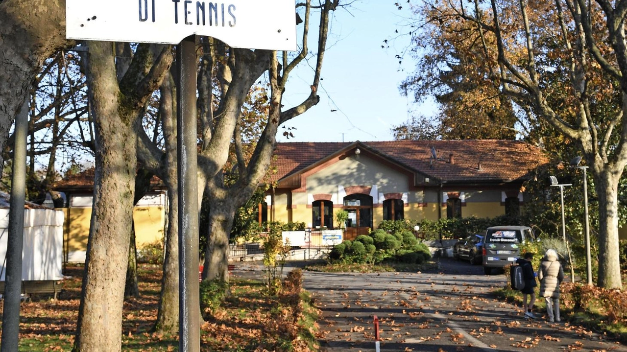 Il centro sportivo di via Roma cerca un nuovo operatore. L’amministrazione comunale ha infatti messo a gara la concessione,... Il centro sportivo di via Roma cerca un nuovo operatore. L’amministrazione comunale ha infatti messo a gara la concessione,...