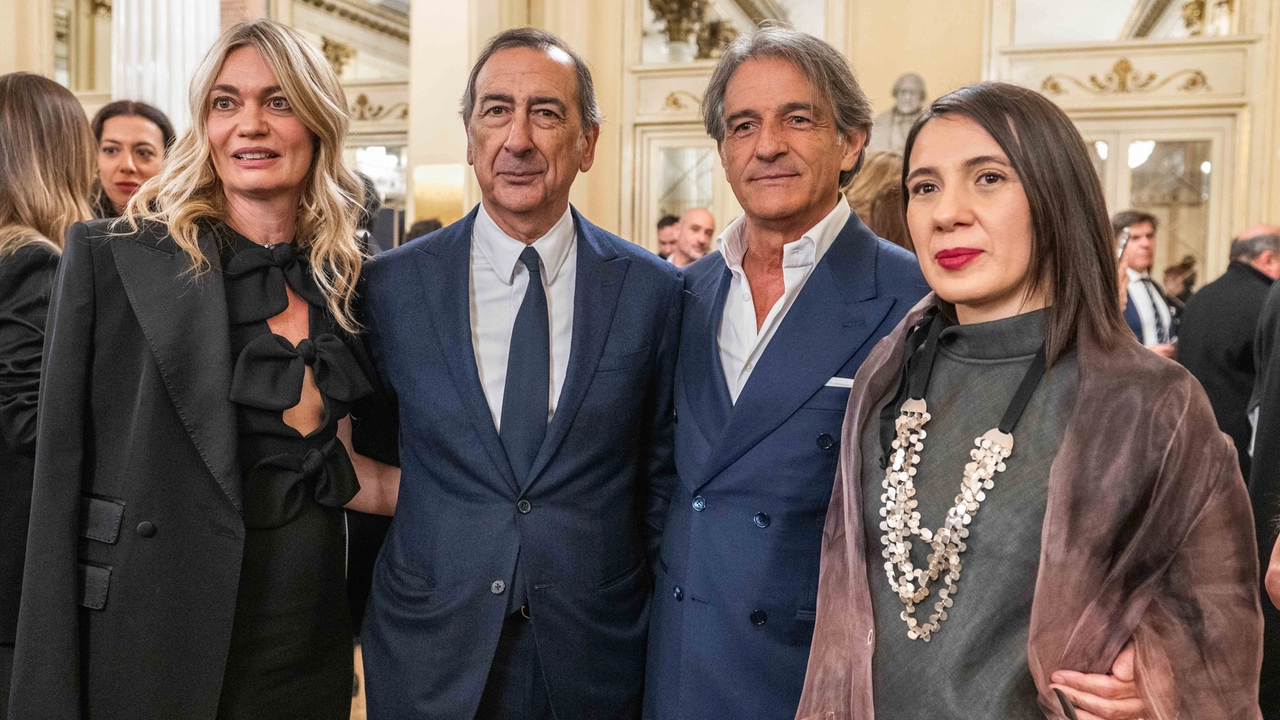 Chiara Bazoli con il compagno-sindaco Giuseppe Sala, Claudio Feltrin e Maria Porro