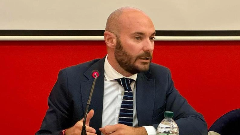 Il segretario generale della Cgil di Milano Luca Stanzione Il segretario generale della Cgil di Milano Luca Stanzione