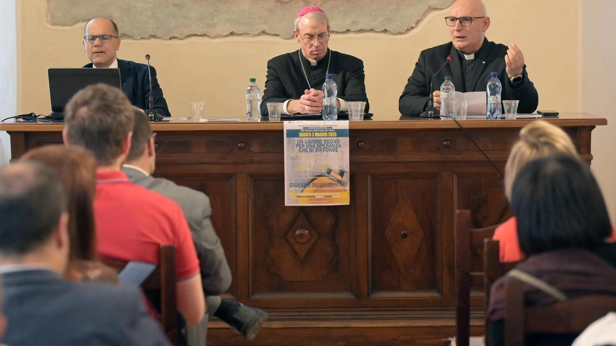 La provincia di Pavia ultima in regione per capacità di generare reddito. In città troppi anziani senza Rsa. E pochi giovani, tutti in cerca di casa. La provincia di Pavia ultima in regione per capacità di generare reddito. In città troppi anziani senza Rsa. E pochi giovani, tutti in cerca di casa.