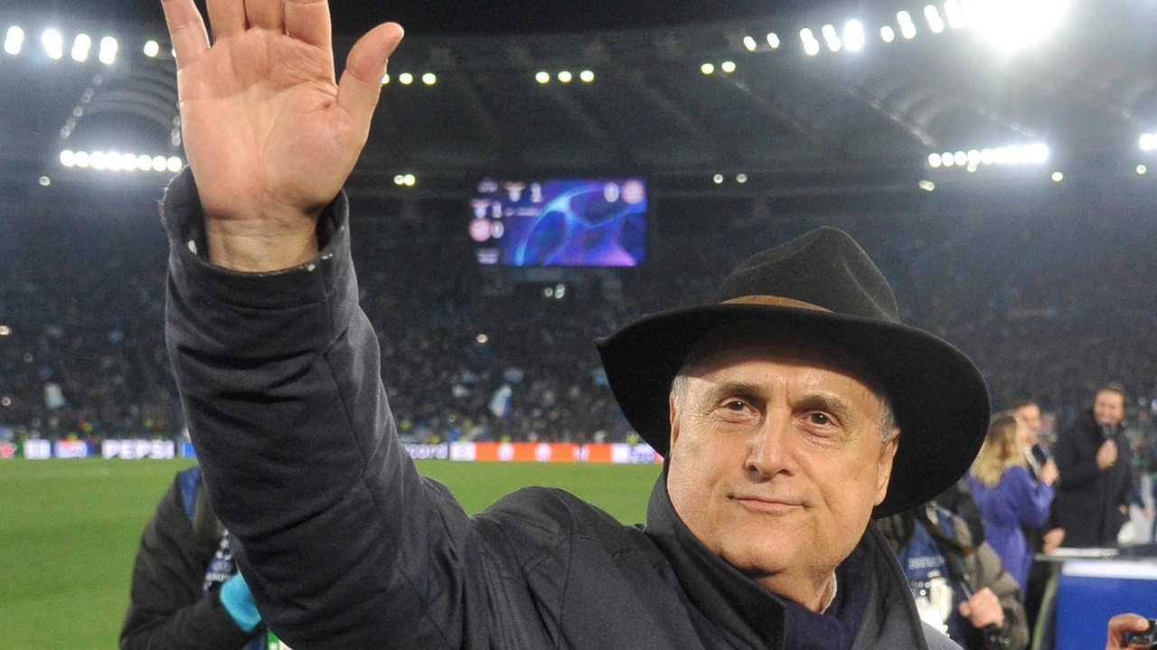 "Sono 67 anni che non salto una Messa, ho un comportamento irreprensibile sotto tutti i punti di vista, faccio battaglie... "Sono 67 anni che non salto una Messa, ho un comportamento irreprensibile sotto tutti i punti di vista, faccio battaglie...