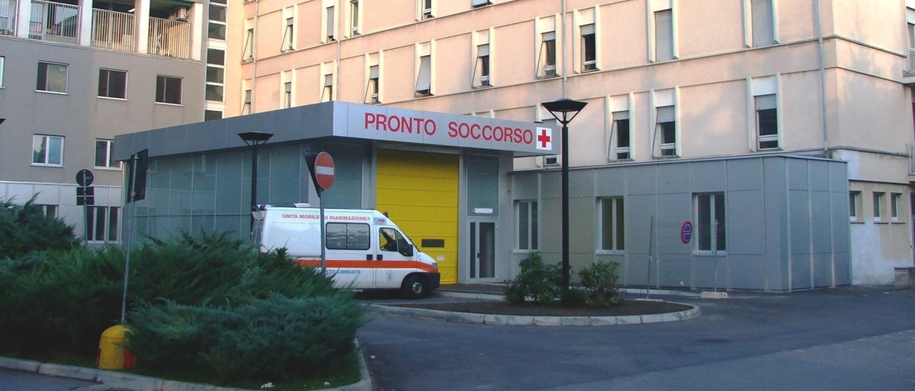 Il temporale si abbatte sull’ospedale di Tradate: fusibili danneggiati, al lavoro i tecnici di Ats