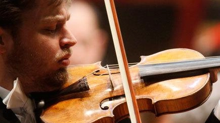 Il presidente della Giuria Edoardo Zosi, violinista e Fondatore Quartetto Adorno Il presidente della Giuria Edoardo Zosi, violinista e Fondatore Quartetto Adorno