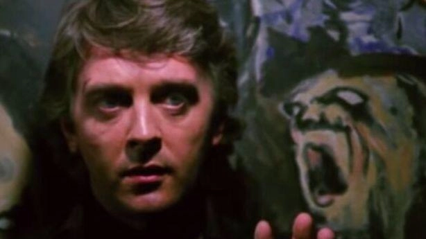 David Hemmings in una scena chiave di “Profondo Rosso“