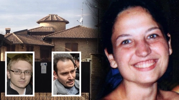 Delitto di Garlasco e la ricerca delle impronte sui reperti: “Serve un altro incidente probatorio”. Il caso dell’etichetta sul brick del tè