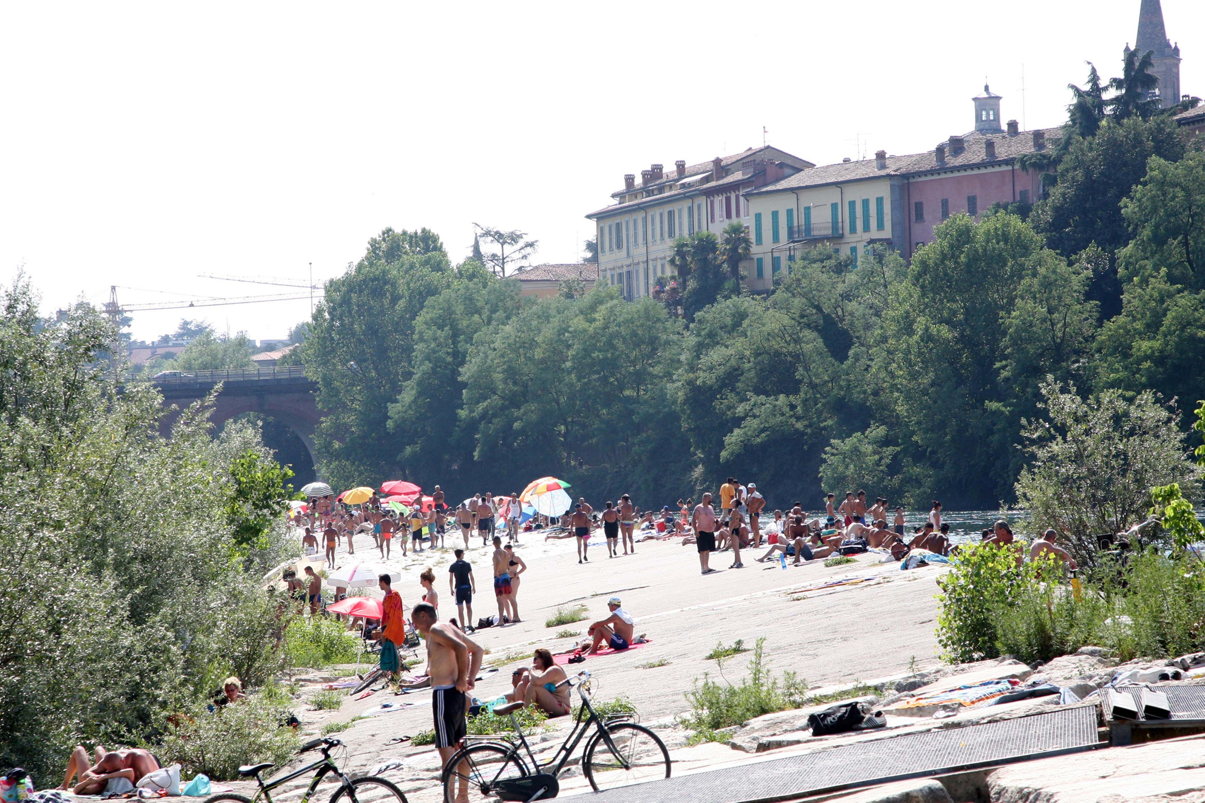Traversino vietato, stop ai bagni pericolosi a Cassano d’Adda: scattano subito le denunce Traversino vietato, stop ai bagni pericolosi a Cassano d’Adda: scattano subito le denunce
