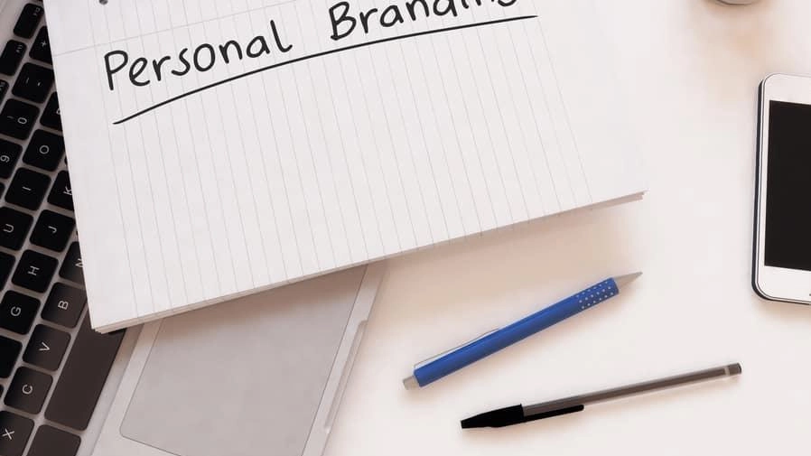 Promuovere il proprio profilo professionale grazie alle tecniche di self marketing. È possibile scoprirlo partecipando al workshop gratuito organizzato da... Promuovere il proprio profilo professionale grazie alle tecniche di self marketing. È possibile scoprirlo partecipando al workshop gratuito organizzato da...