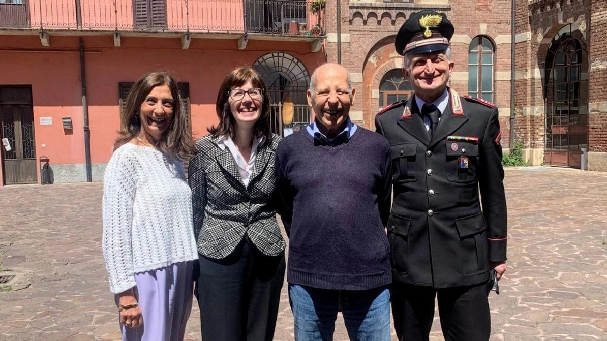 Salvatore Borsellino all’Isis Bernocchi per parlare di legalità in collaborazione con Carabinieri di Legnano Salvatore Borsellino all’Isis Bernocchi per parlare di legalità in collaborazione con Carabinieri di Legnano