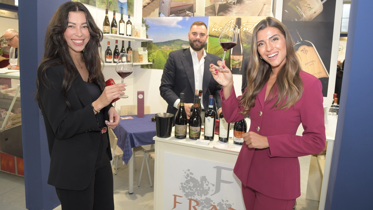 La rassegna enogastronomica della Camera di commercio ha visto il 76% del pubblico dichiarare la 70esima edizione migliore della precedente La rassegna enogastronomica della Camera di commercio ha visto il 76% del pubblico dichiarare la 70esima edizione migliore della precedente