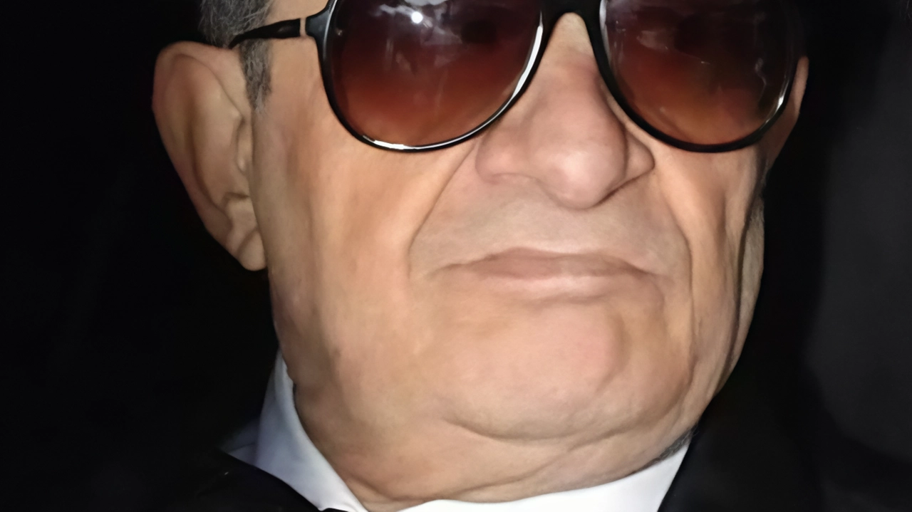 MILANO Tredici "regole generali", dagli orari di ingresso nell’aula, tra le 8 e le 9, fino alla "previsione" di 35...